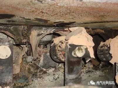 輕微開關(guān)柜故障會(huì)造成重大損失，請(qǐng)注意高壓電工