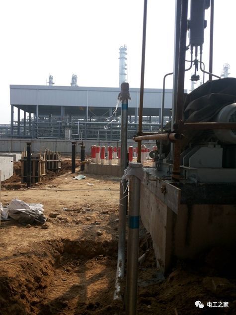 一條完成開關(guān)柜安裝，電纜橋架施工，電纜敷設(shè)及布線施工，照明配電箱施工