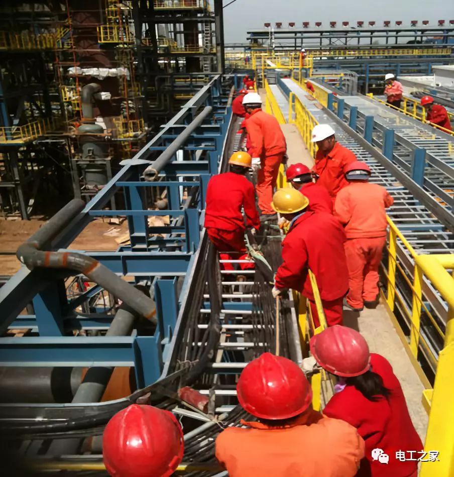 一條完成開關(guān)柜安裝，電纜橋架施工，電纜敷設(shè)及布線施工，照明配電箱施工