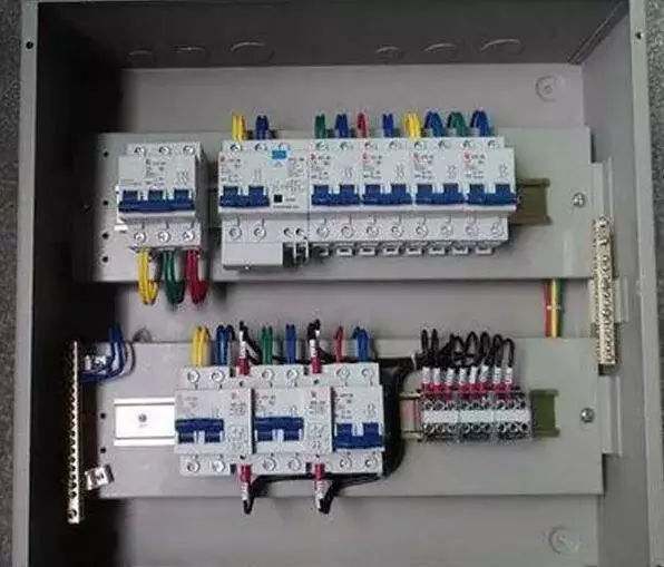 你了解配電箱的內(nèi)部結(jié)構(gòu)分析嗎？
