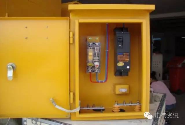 臨時一級柜、二級柜、三級柜等。配電箱和施工要求(視頻附后)