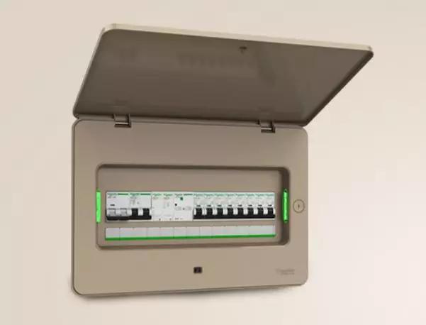 裝修時(shí)，配電箱與否，這是個(gè)問題。