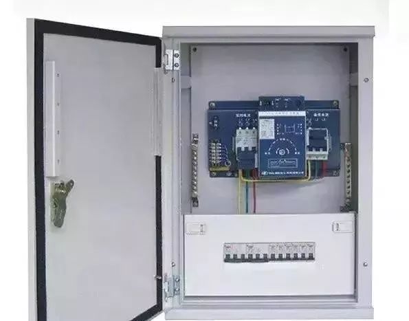 住宅建筑如何設(shè)計配電箱以及如何選擇空氣開關(guān)？目前是如何估計的？