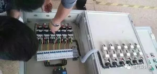 配電箱，配電柜的內(nèi)部結(jié)構(gòu)是什么？較詳細(xì)的解釋，學(xué)會收集必不可少的！
