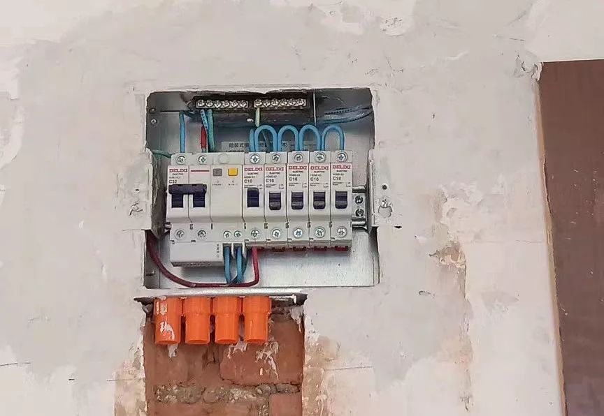 在安裝配電箱之前，我應(yīng)該注意什么？這個細(xì)節(jié)不能馬虎！